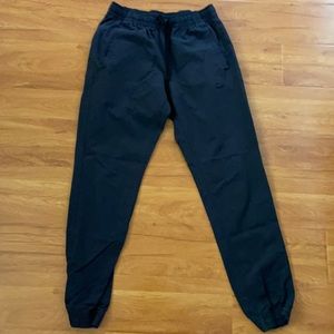 nike sp190710ien nylon tapered joggers